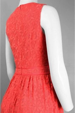 Adrianna Papell - 12245720 Sleeveless Split Lace Dress Homecoming Dresses