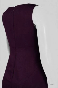 Adrianna Papell - AP1E200412 V-neck A-line Dress With Train