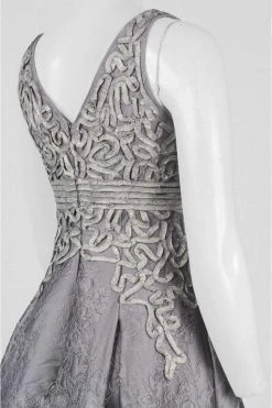 Aidan Mattox MD1E201384 Floral Jacquard Brocade Embroidery Ballgown - 1 Pc Silver In Size 10 Available