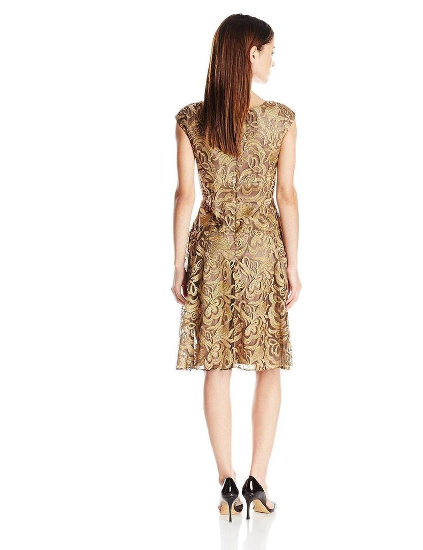 Alex Evenings - Floral Embroidered Cap Sleeve Bateau A-line Dress - 1 Pc. Black Copper In Size 6 Available Cocktail Dresses 4 Alex Evenings - Floral Embroidered Cap Sleeve Bateau A-line Dress - 1 Pc. Black Copper In Size 6 Available Cocktail Dresses