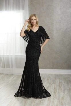 Christina Wu Elegance - 17948 Bedazzled V-neck Trumpet Dress Formal Gowns