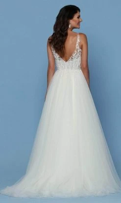 Da Vinci Bridal Formal Gowns Da Vinci - Beaded V Neck Tulle Bridal Gown 50571 - 1 Pc Ivory/Ivory In Size 16 Available