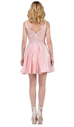 Dancing Queen - 3036 Sleeveless Beaded Lace V-neck Homecoming Dress Cocktail Dresses 14 Dancing Queen - 3036 Sleeveless Beaded Lace V-neck Homecoming Dress Cocktail Dresses