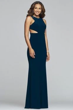 Faviana - S10224 Sleeveless Halter Jersey Fitted Dress