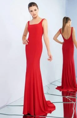 Ieena Duggal - 26055I Sleek Square Neck Trumpet Dress With Train