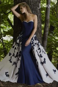 Formal Gowns Janique - Strapless Sweetheart Filigree Overlay Gown W1376