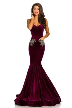 Johnathan Kayne - 8026 Embroidered Sweetheart Mermaid Dress Formal Gowns