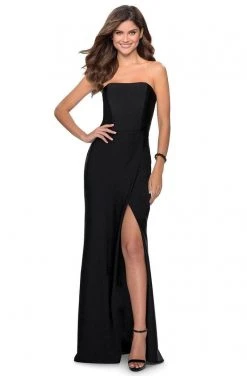 La Femme - Straight-Across Sheath Prom Dress 28944SC - 1 Pc Black In Size 6 Available Formal Gowns