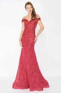 Formal Gowns Mac Duggal - 66214R Off The Shoulder Rich Lace Gown