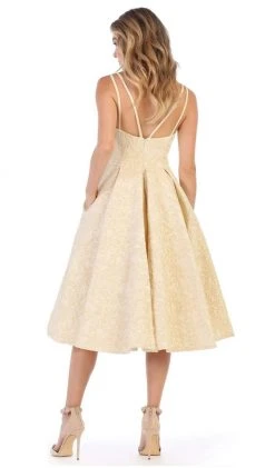 May Queen - RQ7699 Plunging Sweetheart A-Line Cocktail Dress