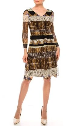 Nine West - 10571282-X51 V-Neck Fitted A-Line Dress Plus Size Dresses