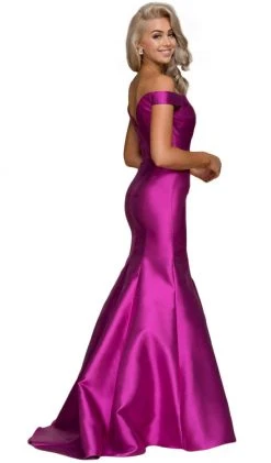 Nox Anabel - C004 Plunge Detailed Off Shoulder Mikado Trumpet Evening Gown