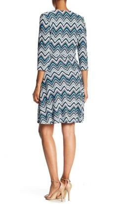 Sandra Darren - 71409 Quarter Length Chevron Print Dress Cocktail Dresses