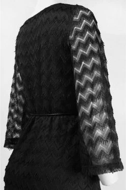 Formal Gowns Sharagano - 4W4F164G5 Zigzag Textured Lace Sleeve Dress