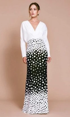 Tadashi Shoji - Elion Degreade Dot Gown BOP20249L - 1 Pc White/Black In Size 8 Available