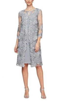 Alex Evenings - 81122202 Embroidered Lace Mock Jacket Jersey Dress