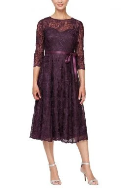 Alex Evenings - 8117835 Quarter Sleeves Embroidered A-Line Dress