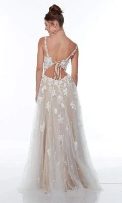 Alyce Paris - 61075 V-Neck Floral Appliqued Gown