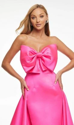 Ashley Lauren - 11073 Strapless Column/A-Line Evening Gown