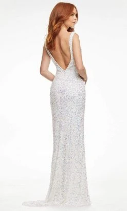 Ashley Lauren - 11081 Fitted Sequin Evening Dress