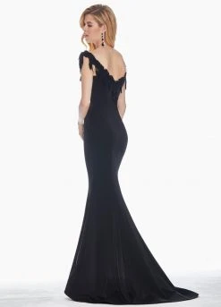 Ashley Lauren - 1522 Beaded Fringe Appliqued Mermaid Gown