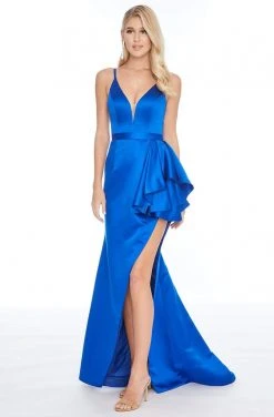 Ashley Lauren - 1581 Deep V-neck Satin Trumpet Dress