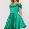 Ashley Lauren - 4047 Off The Shoulder Cocktail Dress