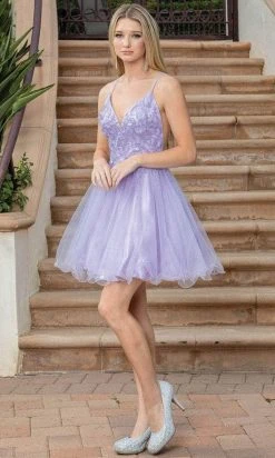Dancing Queen 3316 - Applique V-Neck Tulle Cocktail Dress