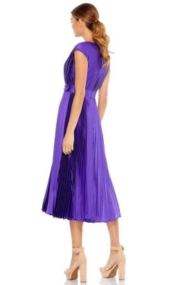 Ieena Duggal - 26483 Plunging V-Neck Accordion Pleated A-Line Dress