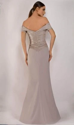 Janique - 5021 Shimmer Off Shoulder Metallic Mermaid Gown