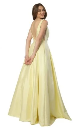 Nox Anabel - E156P Deep V-neck Pleated A-line Dress