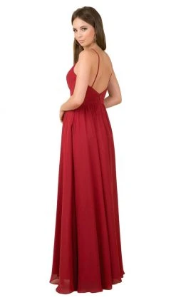 Nox Anabel - R275 Plunging V-neck A-line Dress With Slit