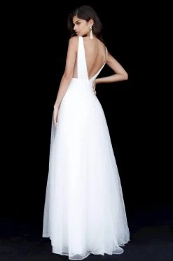 Sherri Hill - 51620 Pleated Plunging V-Neck Ballgown