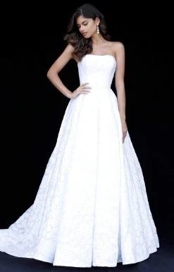 Sherri Hill - 51623 Floral Textured Strapless Ballgown