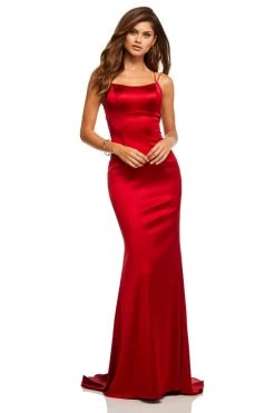 Sherri Hill - 52613 Long Scoop Neck Fitted Dress With Train