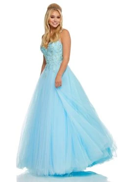 Sherri Hill - 52738 Embroidered V-neck Tulle Ballgown