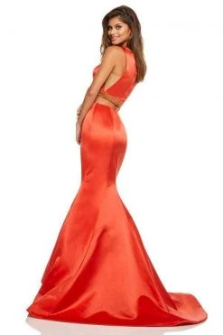 Sherri Hill - 52762 Fitted Two Piece Plunging V-Neck Dress
