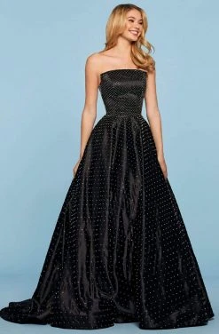 Sherri Hill - 53502 Strapless Beaded Ballgown Dress