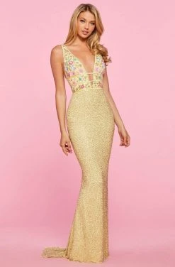 Sherri Hill - 53550 Fitted Beaded Sheath Dress