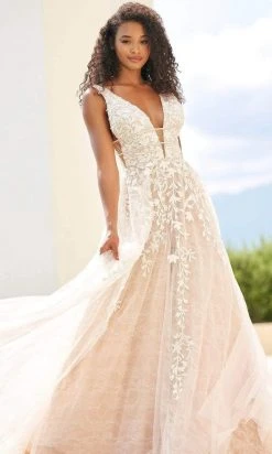 Sherri Hill - 54862 Embroidered Lace A-Line Gown